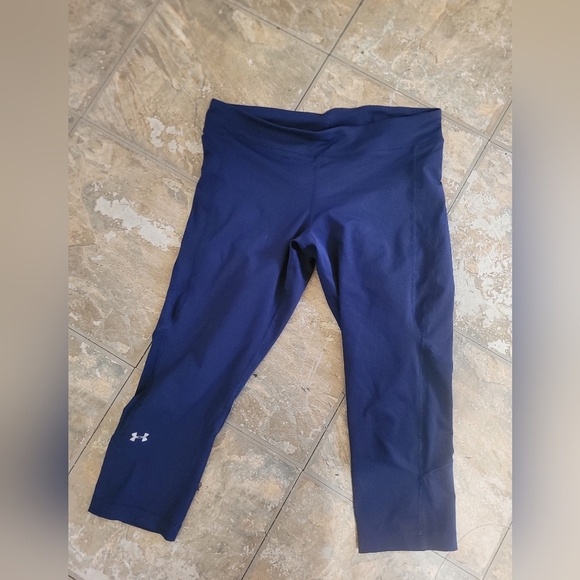 Under Armour Deep Blue Activewear - Picture 2 of 4